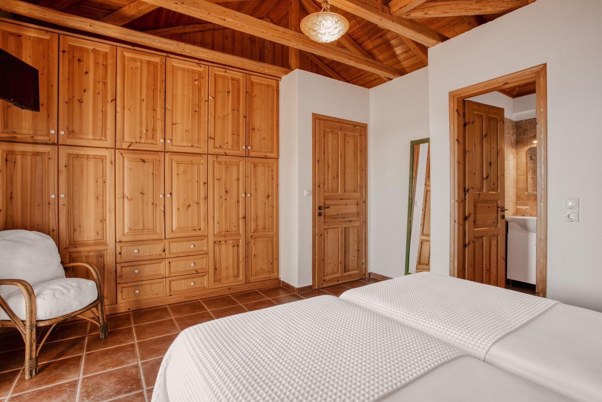 Diodati Villas Nikiana Exterior photo