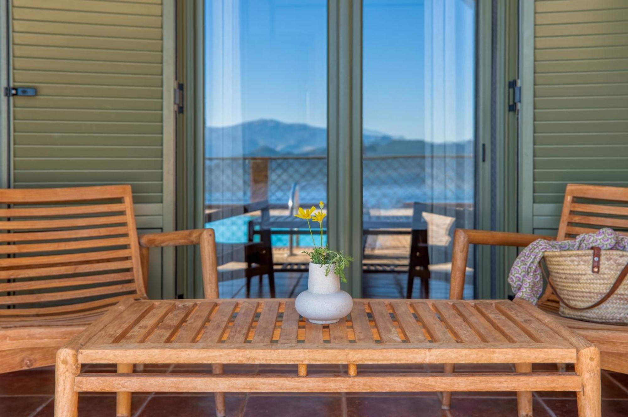 Diodati Villas Nikiana Exterior photo